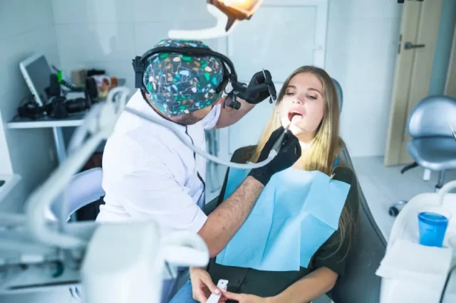 Comparing Dental Clinics in Turkey: Istanbul vs. Antalya vs. Izmir