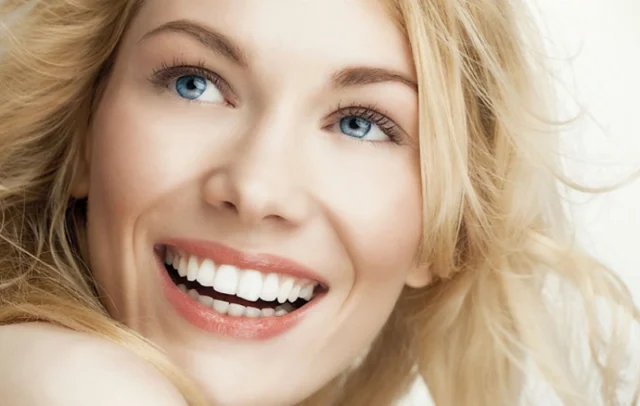 Hollywood Smile in Turkey: The Secret Behind Celebrities’ Perfect Teeth